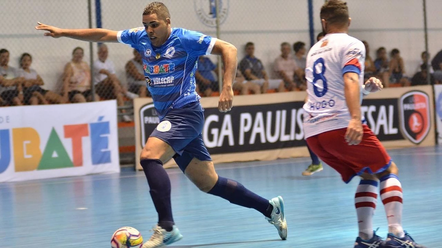 Após jogo adiado por falecimento de árbitro, Taubaté Futsal volta à quadra 