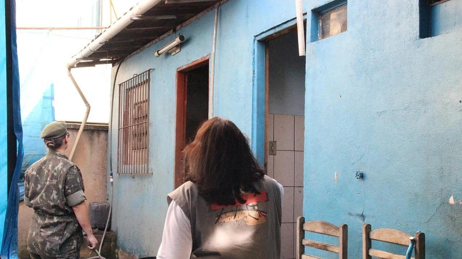 Arrastão Xô Mosquito passa realizar ações de prevenção a escorpiões em Taubaté Arrastão Xô Mosquito passa realizar ações de prevenção a escorpiões em Taubaté