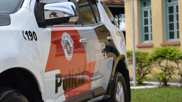 Homem é esfaqueado no pescoço por enteado em Taubaté
