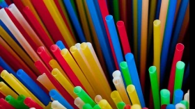 Lei que proíbe comercialização de canudos plásticos entra em vigor em Taubaté