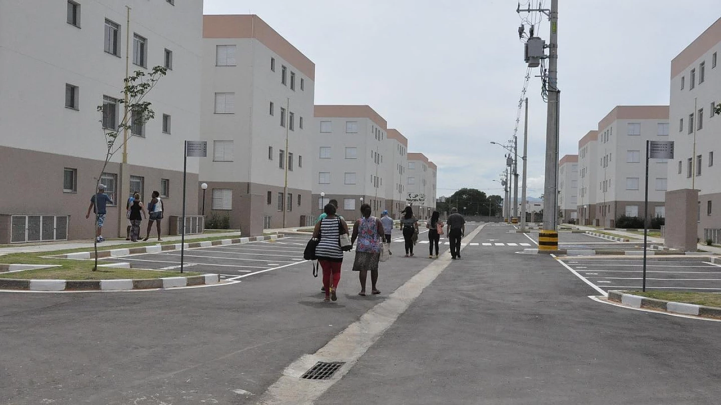 Prefeitura oferece cursos profissionalizantes em conjunto habitacional de Taubaté