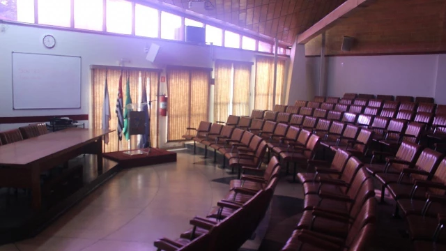 Evento na OAB foca em partidos políticos do país e na história de Taubaté