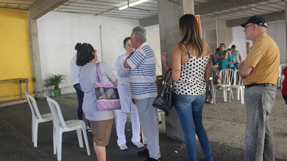 Doses da vacina contra influenza acabam nos postos de saúde de Taubaté Doses da vacina contra influenza acabam nos postos de saúde de Taubaté