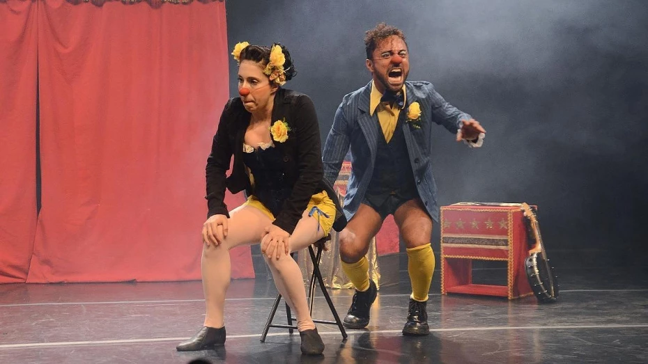 Domingo de espetáculo circense e atividade sobre meio ambiente no Sesc Domingo de espetáculo circense e atividade sobre meio ambiente no Sesc