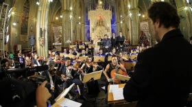 Famuta realiza apresentação em homenagem ao dia dos namorados em Taubaté