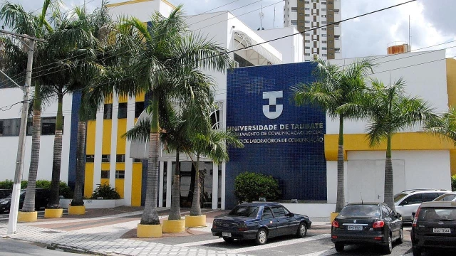 Unitau abre inscrições para concurso público para contratação de professores