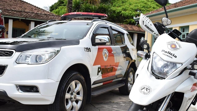 Polícia Militar prende mulher foragida da justiça em Taubaté