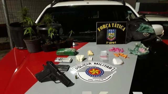 Adolescente é apreendido com drogas, arma e munição em Taubaté