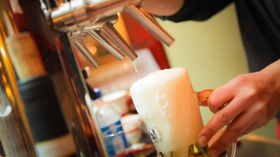 Prefeito sanciona lei que regulamenta cervejaria artesanal em Taubaté Prefeito sanciona lei que regulamenta cervejaria artesanal em Taubaté