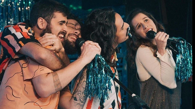 Plutão Já Foi Planeta faz show gratuito no Sesc Taubaté
