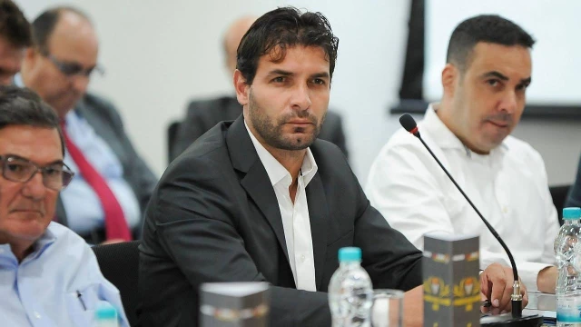 Ídolo do Taubaté, Gilsinho deve seguir como presidente até 2022