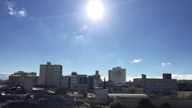 Julho chega ao fim com tempo aberto na maior parte da região