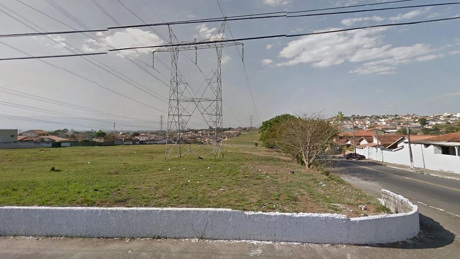 Homens são flagrados realizando queimada no Alto do São Pedro