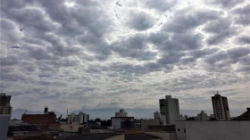 Frente fria volta a derrubar as temperaturas neste fim de semana na região