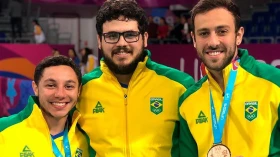 Trio do Vôlei Taubaté conquista medalha de bronze com Brasil no Pan de Lima Trio do Vôlei Taubaté conquista medalha de bronze com Brasil no Pan de Lima