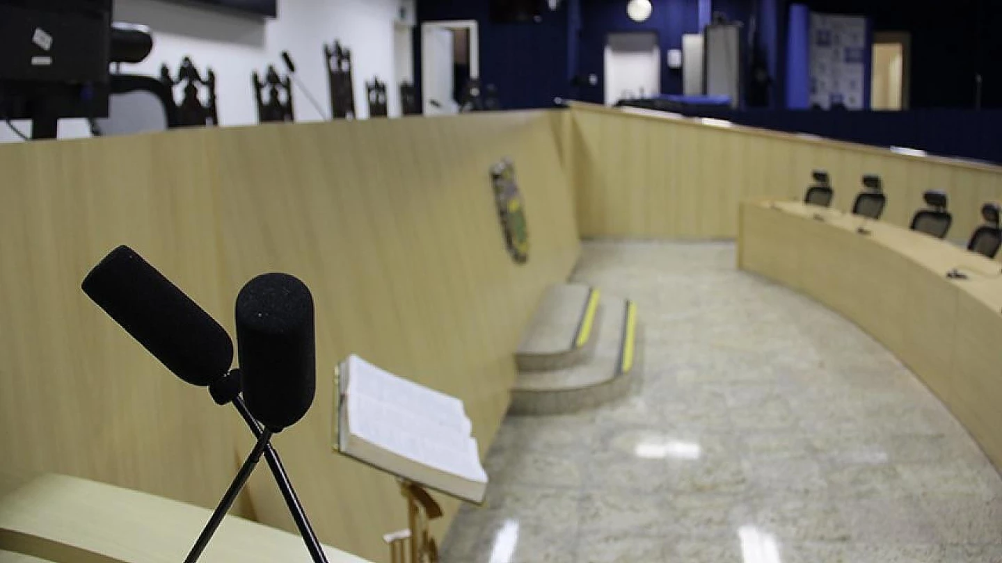 Projeto que regulamenta uso da tribuna livre é aprovado em Taubaté