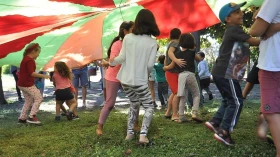 Projetos Lazer na Rua e Domingo no Parque acontecem neste fim de semana