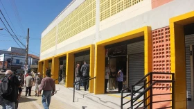 Terça-feira de sol e baixos índices de unidade relativa do ar em Taubaté Terça-feira de sol e baixos índices de unidade relativa do ar em Taubaté