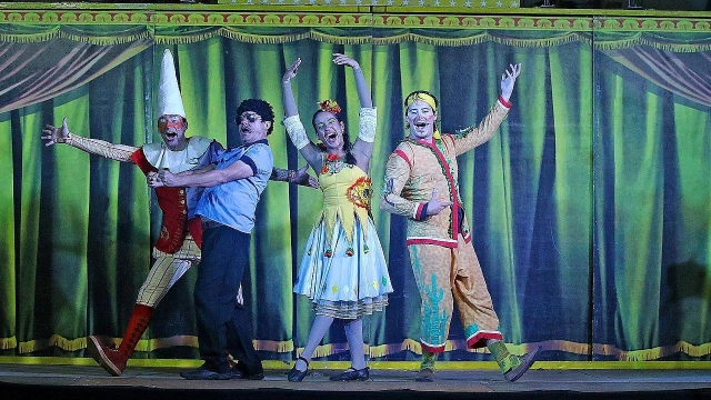 Projeto “Teatro a Bordo – Caixolas de Histórias” é destaque em Taubaté