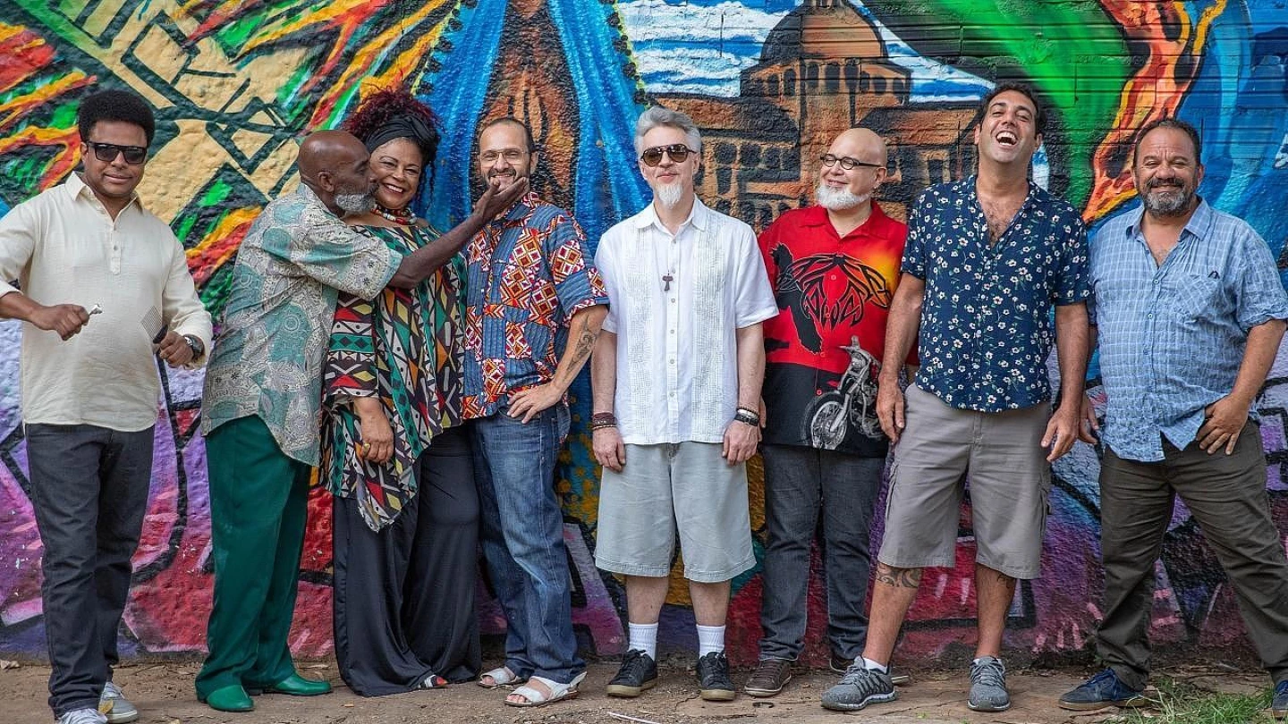 Show do Clube do Balanço acontece no Sesc Taubaté 