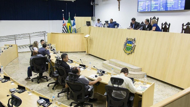 Lei que autoriza desembarque de passageiros com deficiência fora do ponto segue pra sanção