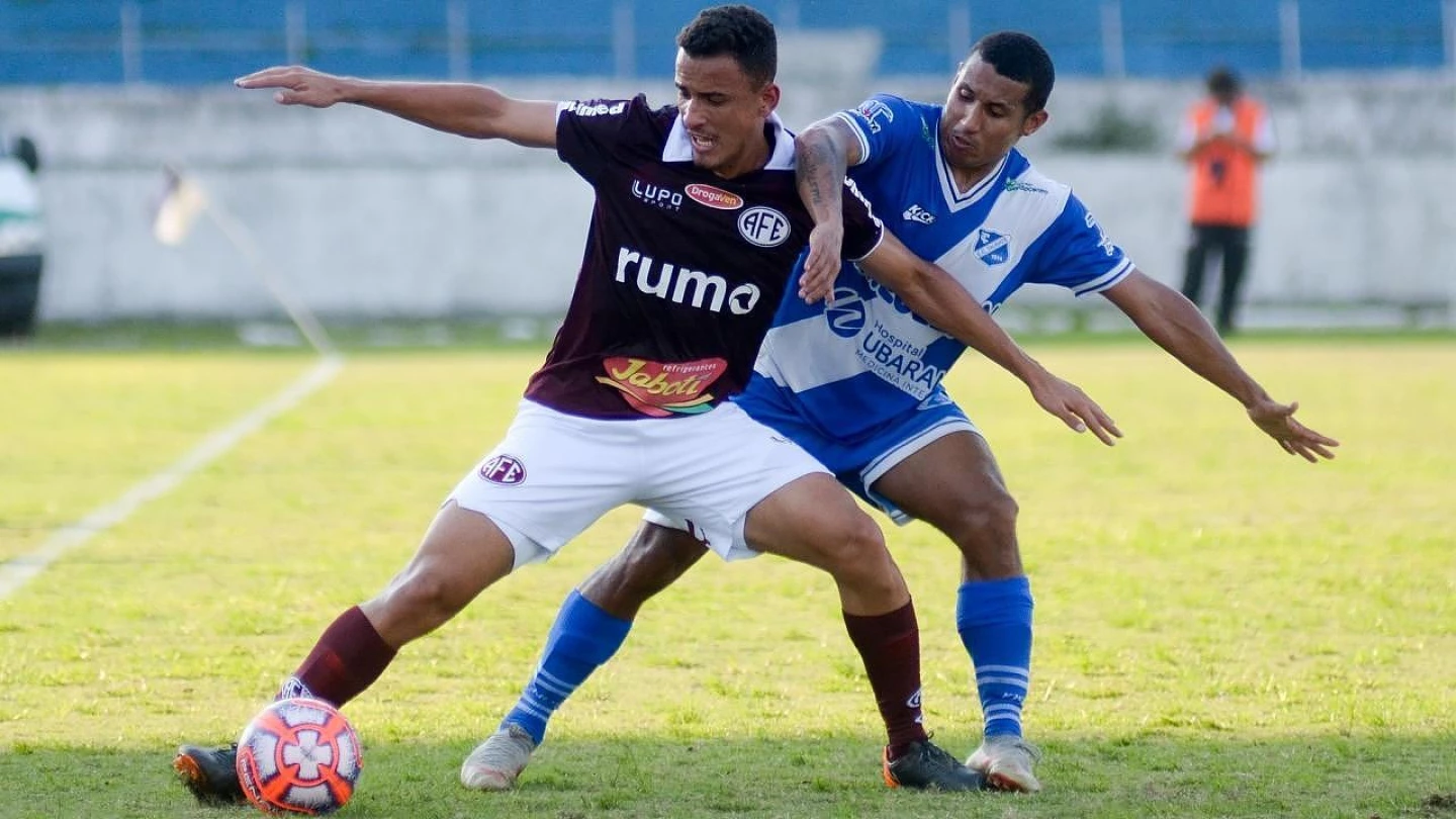 Taubaté é derrotado pela Ferroviária na Copa Paulista