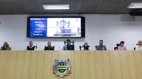 Unitau e fundações encerram apresentação de metas fiscais na Câmara