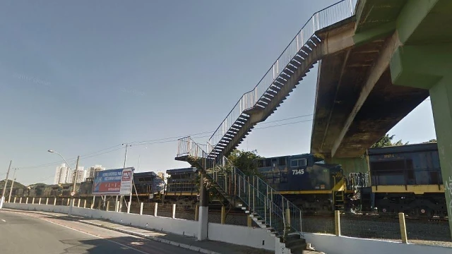 Viadutos sobre linha férrea em Taubaté são seguros, aponta peritos