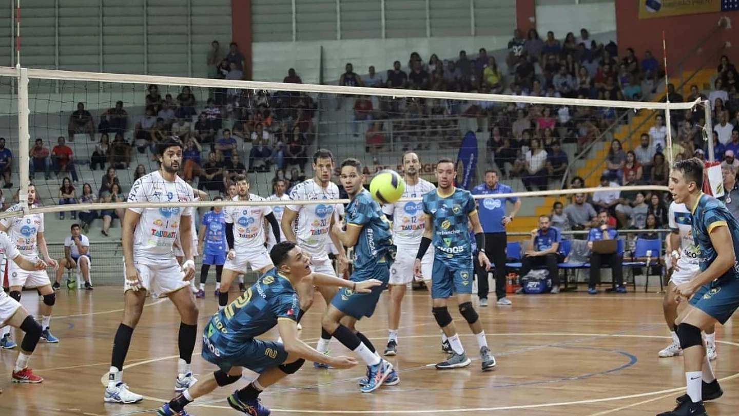 Vôlei Taubaté praticamente assegura vaga na semifinal do Campeonato Paulista