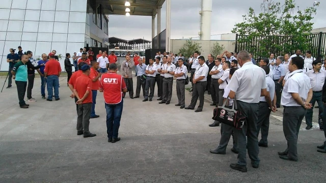 ABC Transportes reintegra funcionários após paralisação em Taubaté