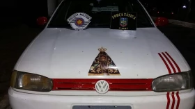 Jovem é preso com veículo roubado em Taubaté