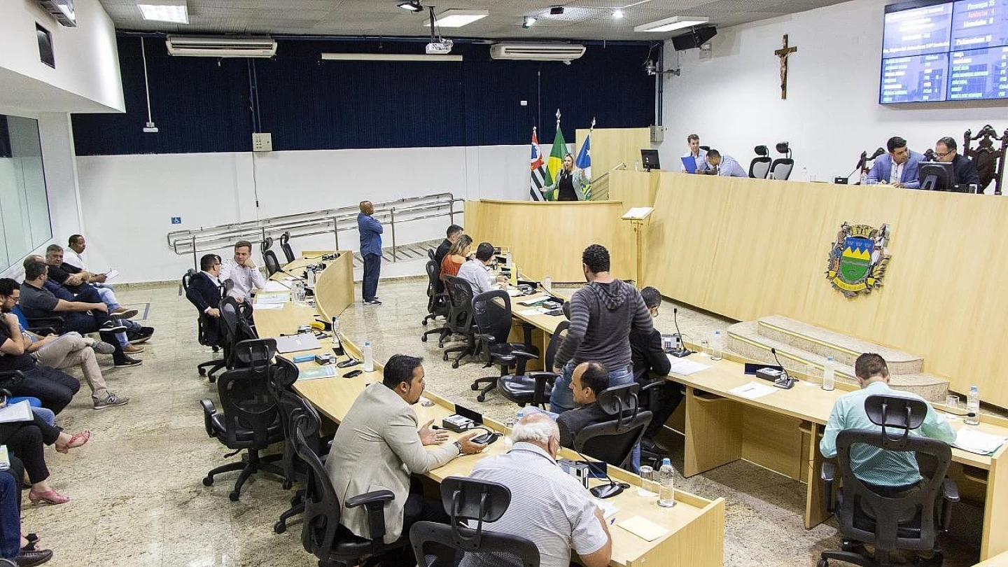Vereadores aprovam crédito de R$ 1,8 milhão para Unitau