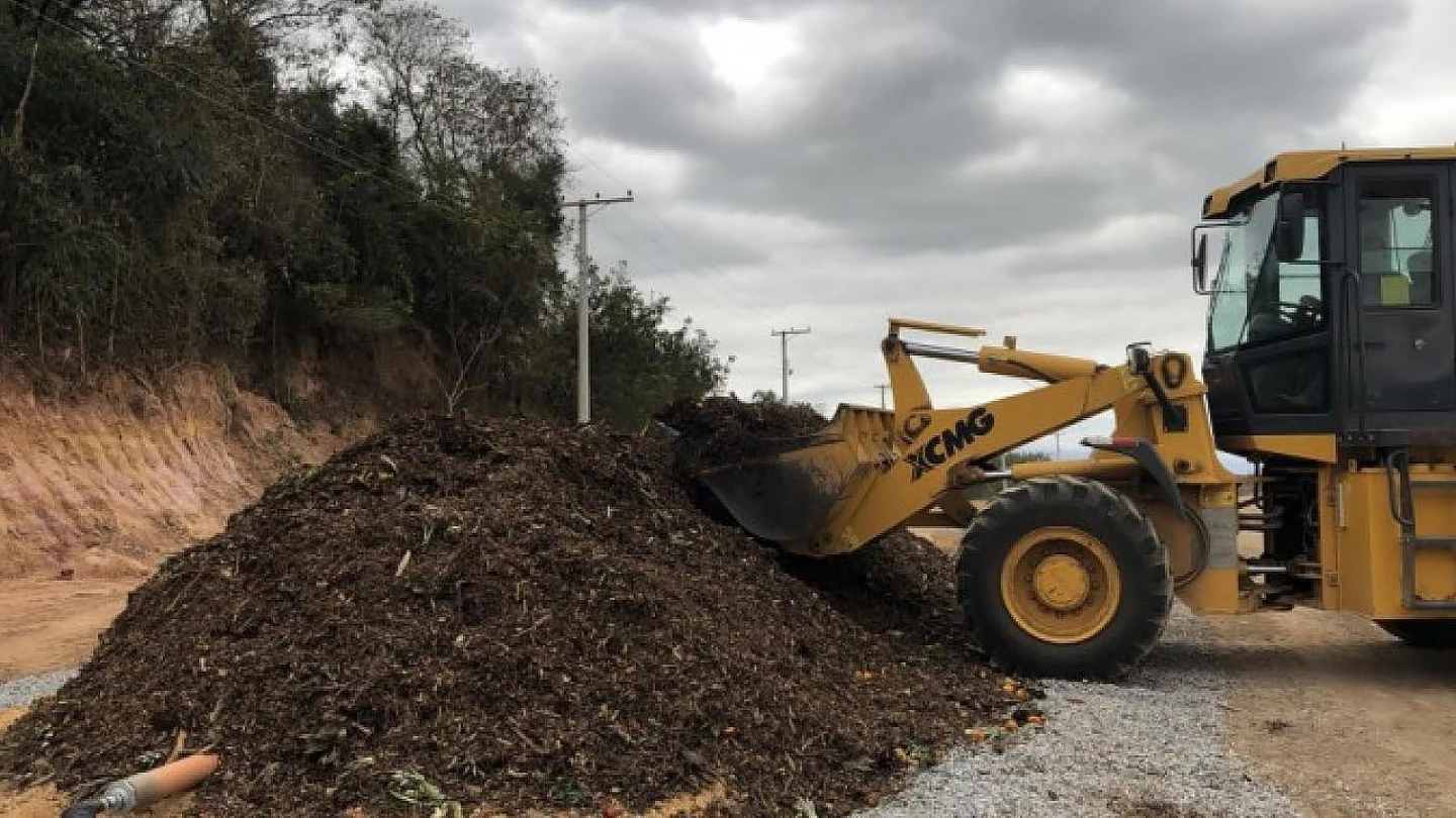 Projeto-piloto de compostagem é iniciado em Taubaté