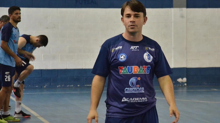 Taubaté Futsal quer vaga entre os quatro melhores do grupo na Liga Paulista Taubaté Futsal quer vaga entre os quatro melhores do grupo na Liga Paulista