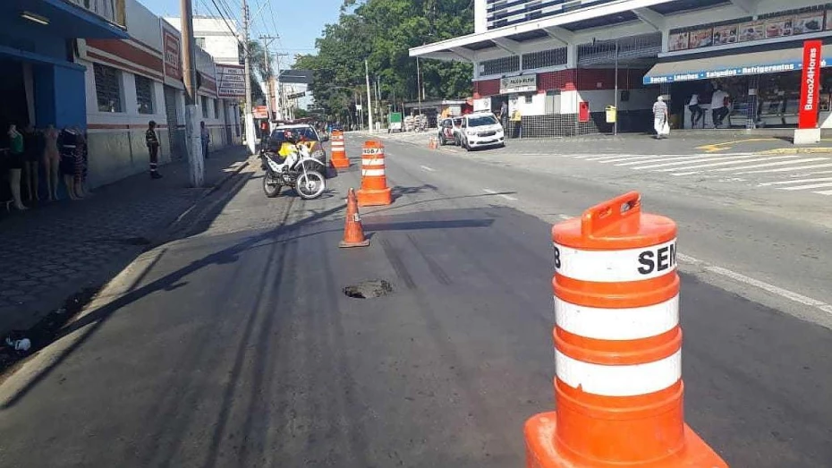 Obras interditam ruas da região central de Taubaté nesta quinta-feira Obras interditam ruas da região central de Taubaté nesta quinta-feira
