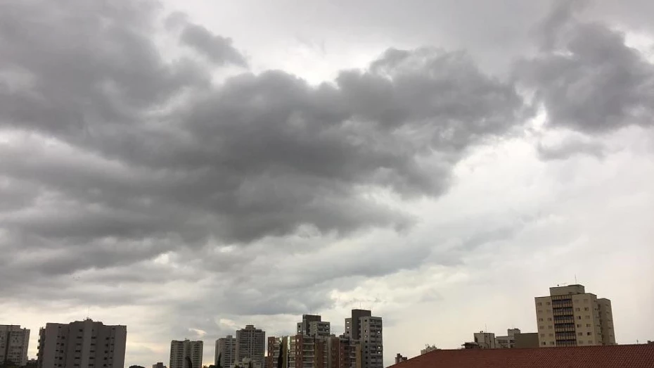 Quarta-feira terá chance de chuva durante a tarde em Taubaté Quarta-feira terá chance de chuva durante a tarde em Taubaté