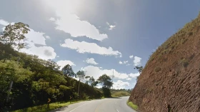 Homem morre em acidente na Rodovia Oswaldo Cruz em Taubaté