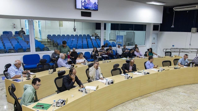 Vereadores aprovam projeto de mudança no Regimento Interno em Taubaté
