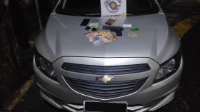 Quatro pessoas são detidas acusadas de roubo em Taubaté