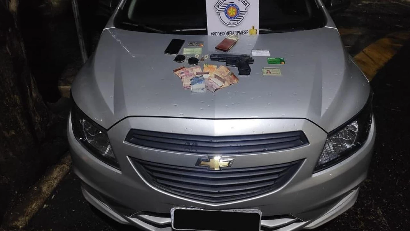 Quatro pessoas são detidas acusadas de roubo em Taubaté