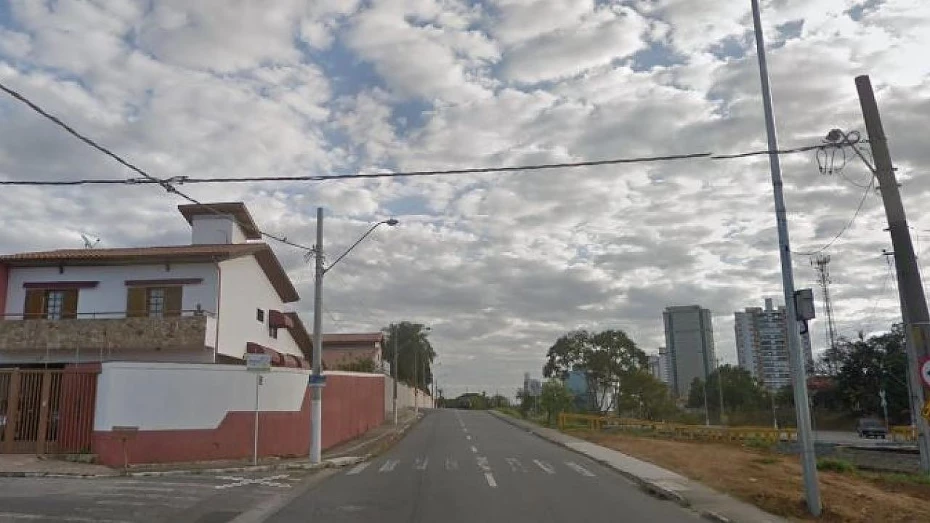 Motociclista morre após bater em poste no bairro Jardim das Nações