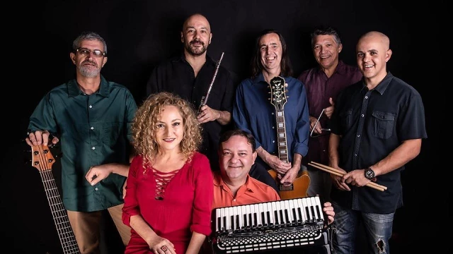 Grupo Farra Forró faz show gratuito no Sesc Taubaté