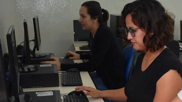 Escola do Trabalho abre 168 vagas para cursos profissionalizantes em Taubaté