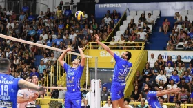 Vôlei Taubaté visita ‘lanterna’ da Superliga no Paraná