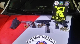 Jovem de 19 anos é preso com armas de fogo no bairro São Gonçalo