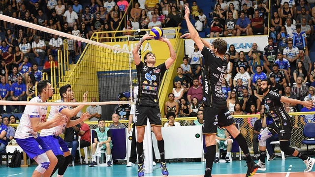 Taubaté recebe Vôlei Ribeirão em ‘retomada’ da Superliga