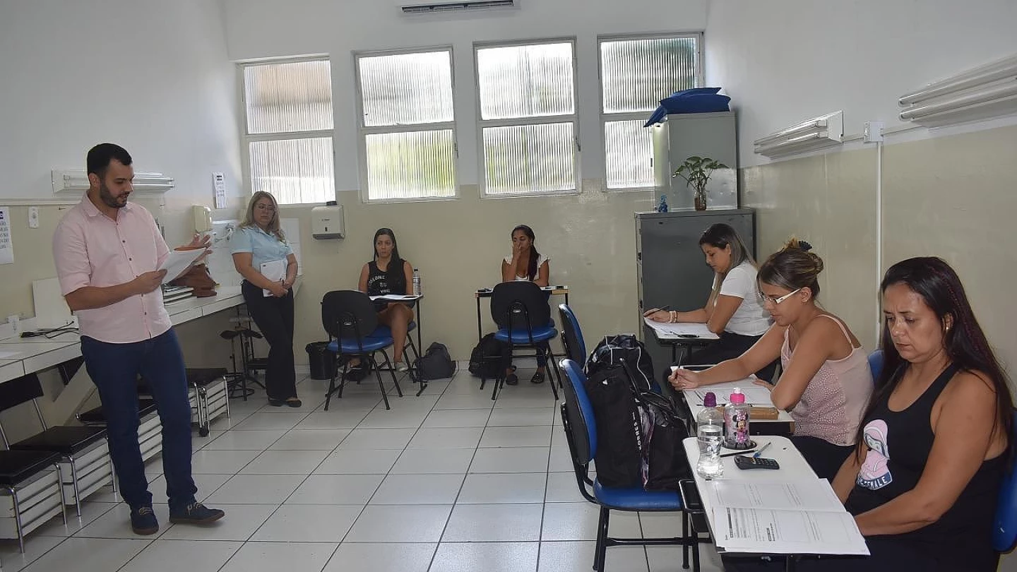 Alunos das Escolas do Trabalho de Taubaté recebem capacitação do Sebrae