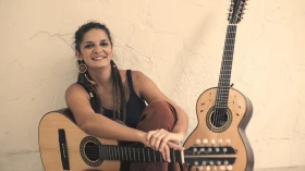 Show “Violeiras Fora da Caixa” é atração gratuita no Sesc Taubaté