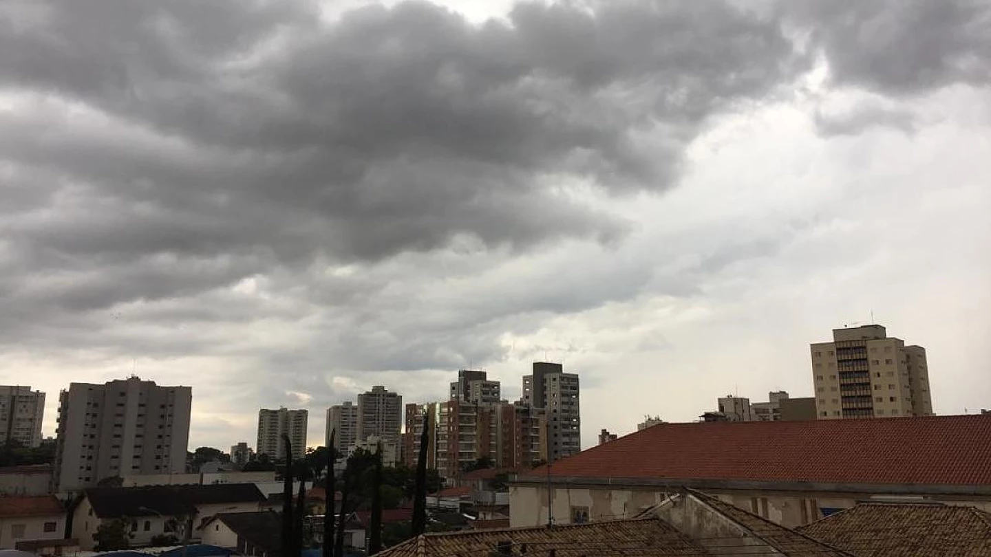 Condição para temporais isolados na RMVale nesta quinta-feira