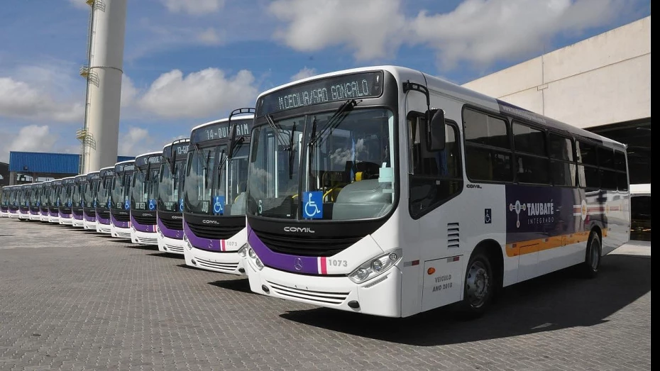Gratuidade é suspensa no transporte público de Taubaté Gratuidade é suspensa no transporte público de Taubaté